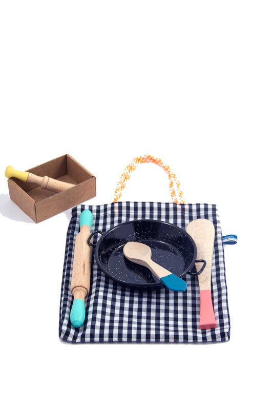 Me&Mine Cooking Set