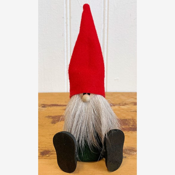 Tomte Sören – Sitzende Figur | 15 cm